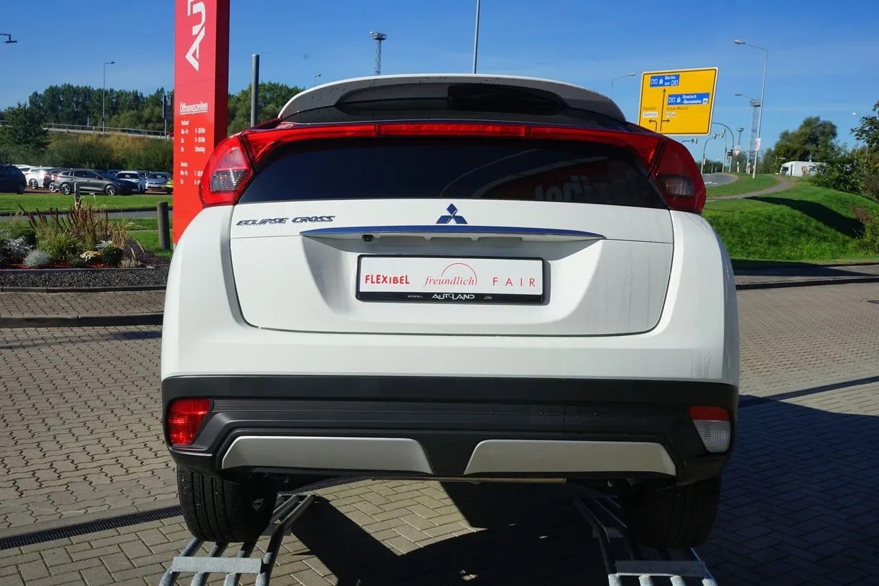 Mitsubishi Eclipse Cross 1.5 T-MIVEC...  Image 3